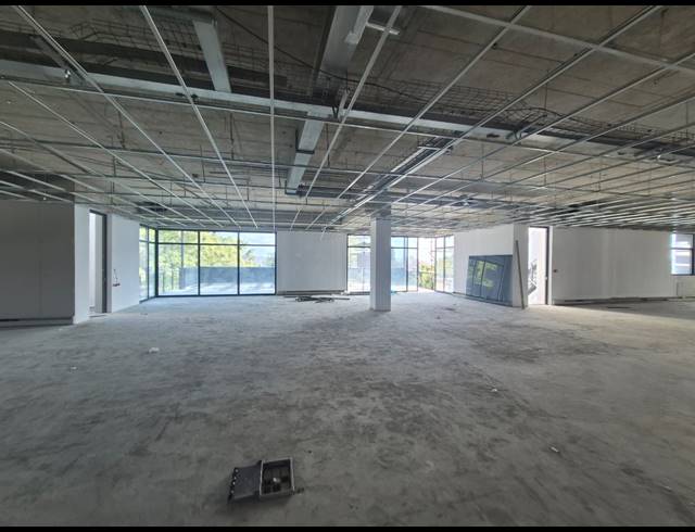 1,505M² OFFICE TO LET IN SANDTON CENTRAL